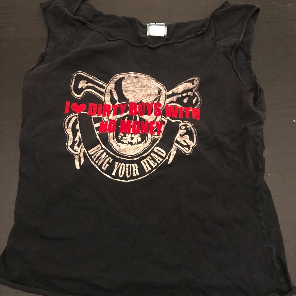 Tee shirt